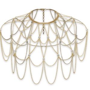 Anne Fontaine Gorgeous: cape collar necklace